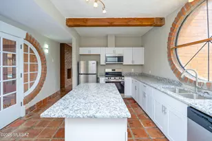 4 Cochise Ln, Bisbee, AZ 85603 - Photo 13