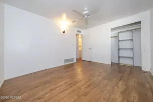 9025 E 31st Pl, Tucson, AZ 85710 - Photo 33