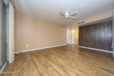 9025 E 31st Place, Tucson, AZ 85710 - Photo 13
