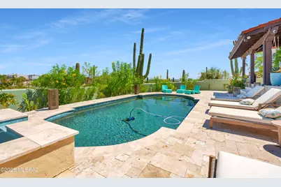 330 E Hillcrest Place, Tucson, AZ 85704 - Photo 11