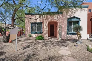 10451 E Sixto Molina Ln, Tucson, AZ 85747 - Photo 11