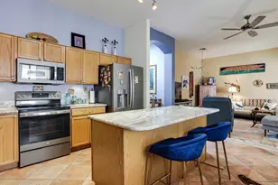 10451 E Sixto Molina Ln, Tucson, AZ 85747 - Photo 11