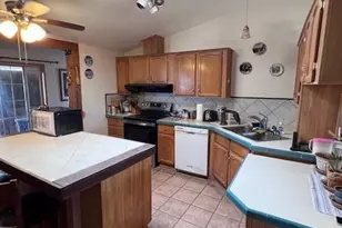 843 E Kokopelli Ln, Cochise, AZ 85606 - Photo 9