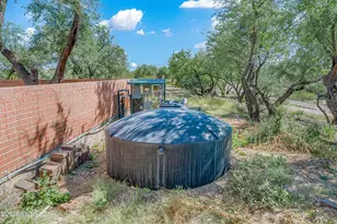 7041 E River Rd, Tucson, AZ 85750 - Photo 33