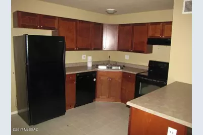 2801 N Columbus Boulevard #6, Tucson, AZ 85712 - Photo 1