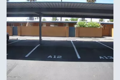2801 N Columbus Boulevard #6, Tucson, AZ 85712 - Photo 9