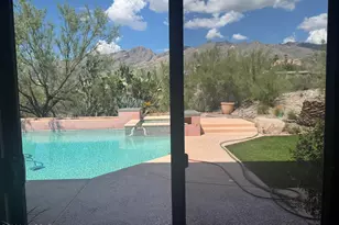 5810 N Camino Hombre De Oro, Tucson, AZ 85718 - Photo 3