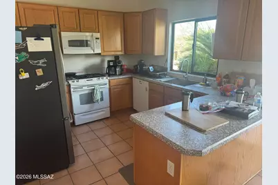 5810 N Camino Hombre De Oro, Tucson, AZ 85718 - Photo 5