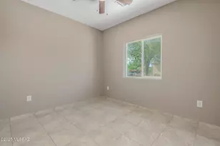 525 W President St, Tucson, AZ 85714 - Photo 21