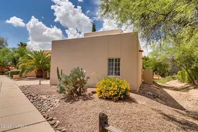 3049 N Palomino Park Loop, Tucson, AZ 85712 - Photo 3