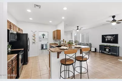 503 W Shadow Wood Street, Green Valley, AZ 85614 - Photo 11