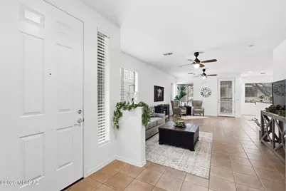 503 W Shadow Wood Street, Green Valley, AZ 85614 - Photo 5