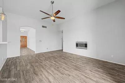 9821 N Sunset Creek Place, Tucson, AZ 85742 - Photo 9