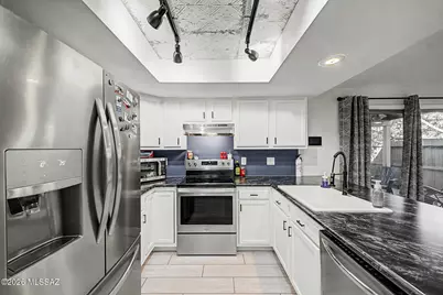 6990 E Abby Lane, Tucson, AZ 85715 - Photo 13