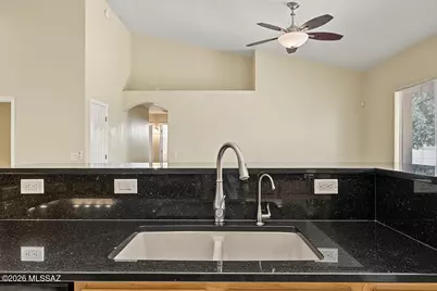 9162 E Lost Tree Drive, Tucson, AZ 85715 - Photo 19
