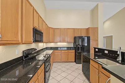 9162 E Lost Tree Drive, Tucson, AZ 85715 - Photo 15