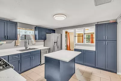 758 W Paris Promenade, Tucson, AZ 85705 - Photo 17