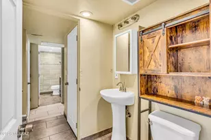 758 W Paris Promenade, Tucson, AZ 85705 - Photo 25