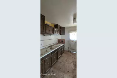 536 E Flores Street, Tucson, AZ 85705 - Photo 3