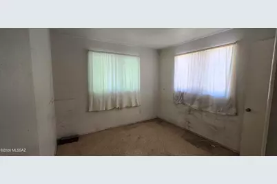 536 E Flores Street, Tucson, AZ 85705 - Photo 13