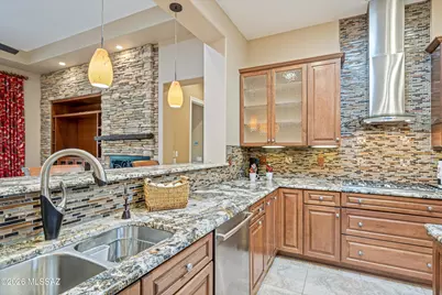 36220 S Desert Sun Drive, Tucson, AZ 85739 - Photo 29