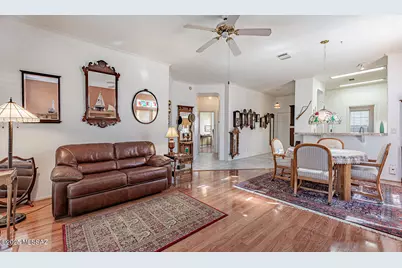 542 W Riverdale Court, Green Valley, AZ 85614 - Photo 1