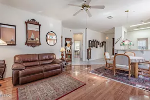 542 W Riverdale Ct, Green Valley, AZ 85614 - Photo 1
