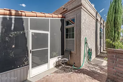 542 W Riverdale Court, Green Valley, AZ 85614 - Photo 31
