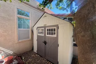 542 W Riverdale Ct, Green Valley, AZ 85614 - Photo 35