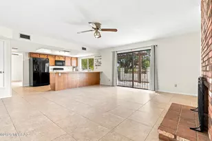 2619 W Old Glory Dr, Tucson, AZ 85741 - Photo 13