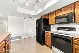 2619 W Old Glory Dr, Tucson, AZ 85741 - Photo 19