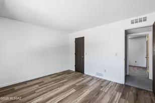 8013 E Manitoba St, Tucson, AZ 85730 - Photo 19