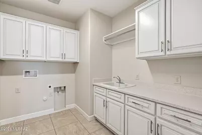 2443 E Copper Valley Way, Green Valley, AZ 85614 - Photo 33