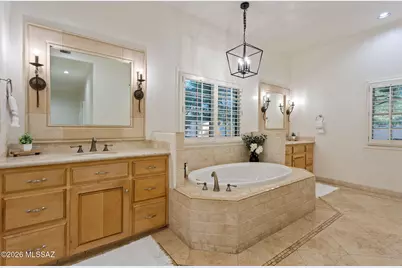 2010 N Forty Niner Drive, Tucson, AZ 85749 - Photo 21