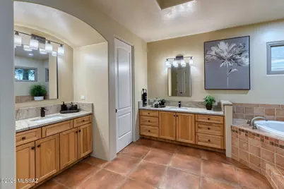 2073 S Rolling Rock Place, Green Valley, AZ 85614 - Photo 23