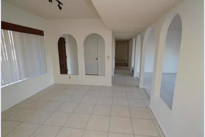 7722 E Knollwood Circle, Tucson, AZ 85750 - Photo 9