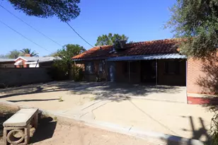 2242 E 8th St, Tucson, AZ 85719 - Photo 23