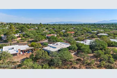 765 Corpino De Pecho, Green Valley, AZ 85614 - Photo 5