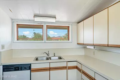 3464 E VÃ­a Guadalupe, Tucson, AZ 85716 - Photo 11