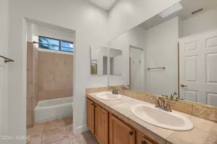 6881 E Desert Wind Ct, Tucson, AZ 85750 - Photo 27