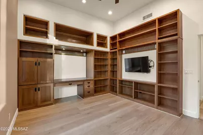6881 E Desert Wind Court, Tucson, AZ 85750 - Photo 29