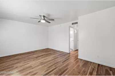 8579 N Calle Tioga, Tucson, AZ 85704 - Photo 13