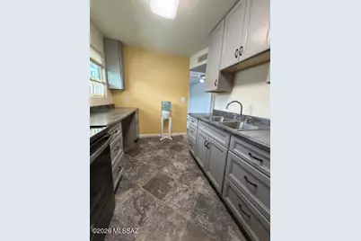 1776 S Palo Verde Avenue #B211, Tucson, AZ 85713 - Photo 5