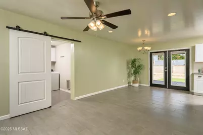 4257 E Valentine Street, Tucson, AZ 85711 - Photo 5