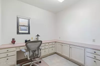 2045 W Placita De Enero, Green Valley, AZ 85622 - Photo 15