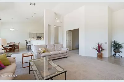 2045 W Placita De Enero, Green Valley, AZ 85622 - Photo 5