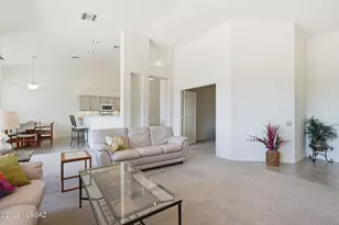 2045 W Placita De Enero, Green Valley, AZ 85622 - Photo 5