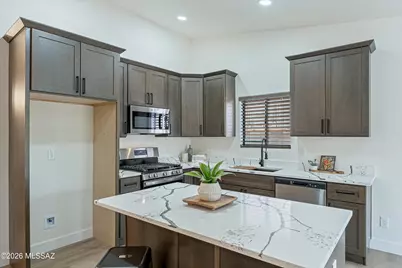 9316 N Eagle Dancer Drive, Tucson, AZ 85742 - Photo 3