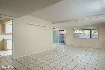 118 E Cholla Shadows Drive, Oro Valley, AZ 85704 - Photo 7
