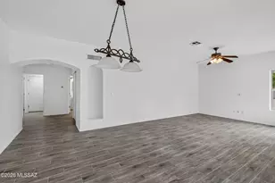 156 S Eastern Dawn Ave, Tucson, AZ 85748 - Photo 15